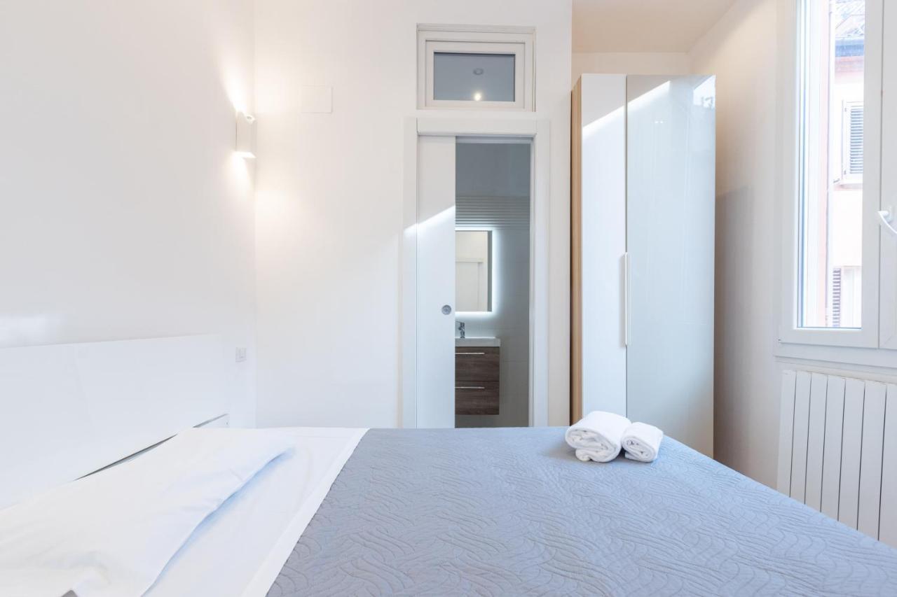Garisenda, Apartment